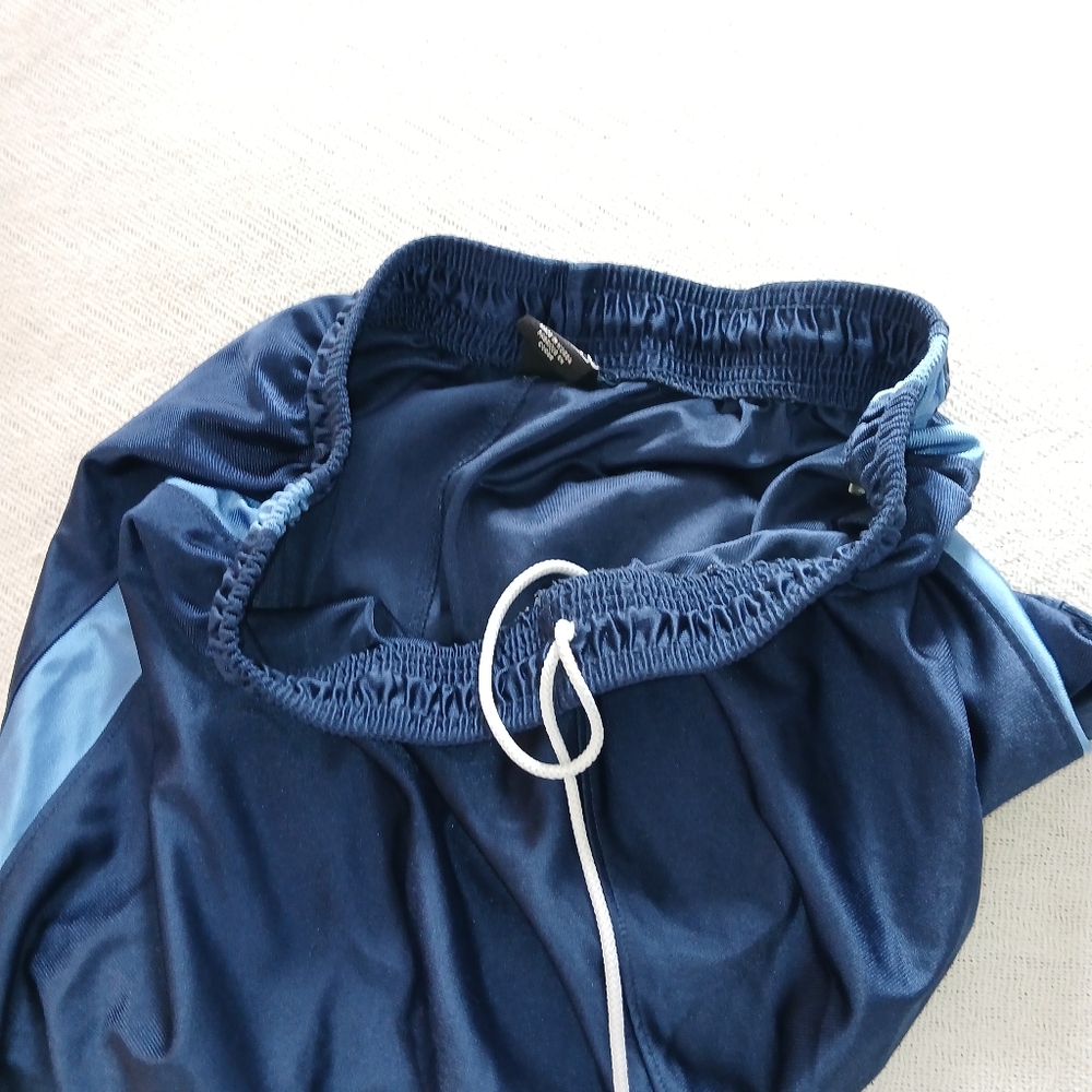 Sz.L Mens Jordan UNC Tarheels Basketball Shorts - Picture 6 of 7